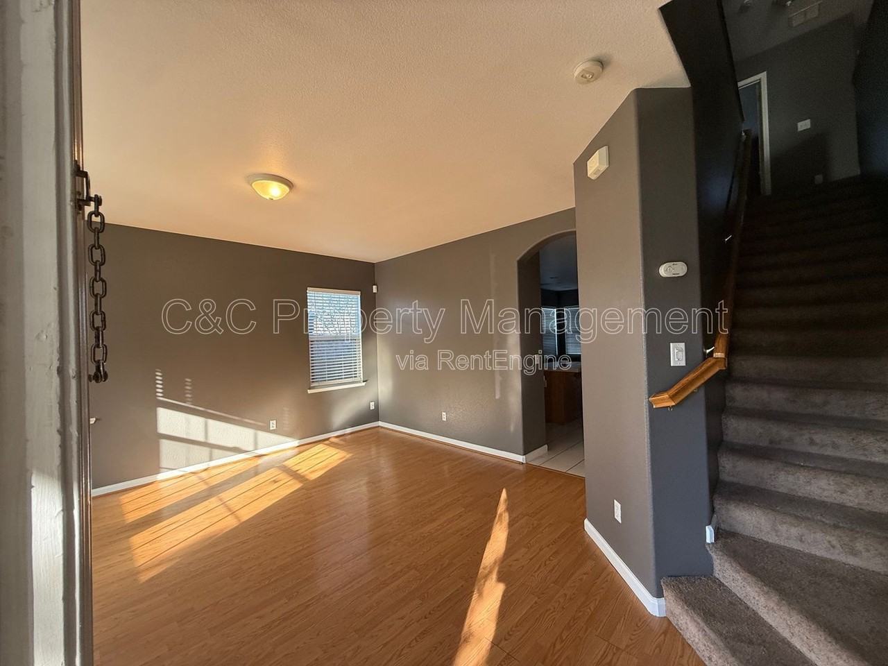 10628 Siskiyou Ln - Photo 6 of 19