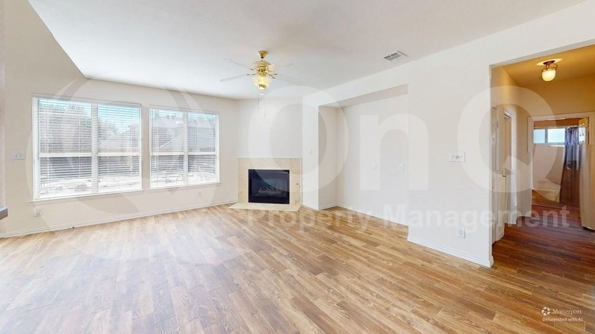 3644 Amber Hills Dr - Photo 7 of 31