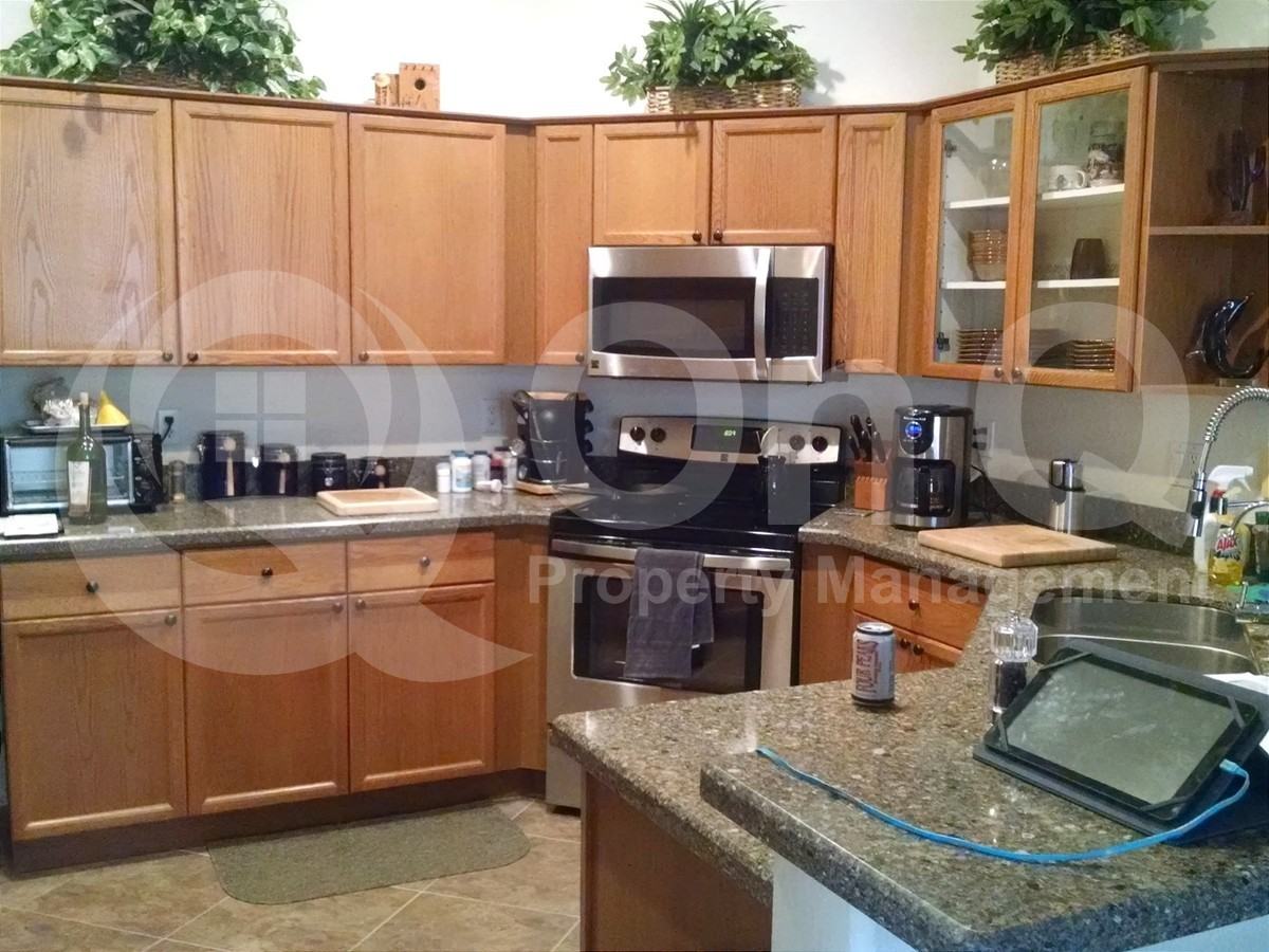 1124 W Pinon Ave - Photo 4 of 21