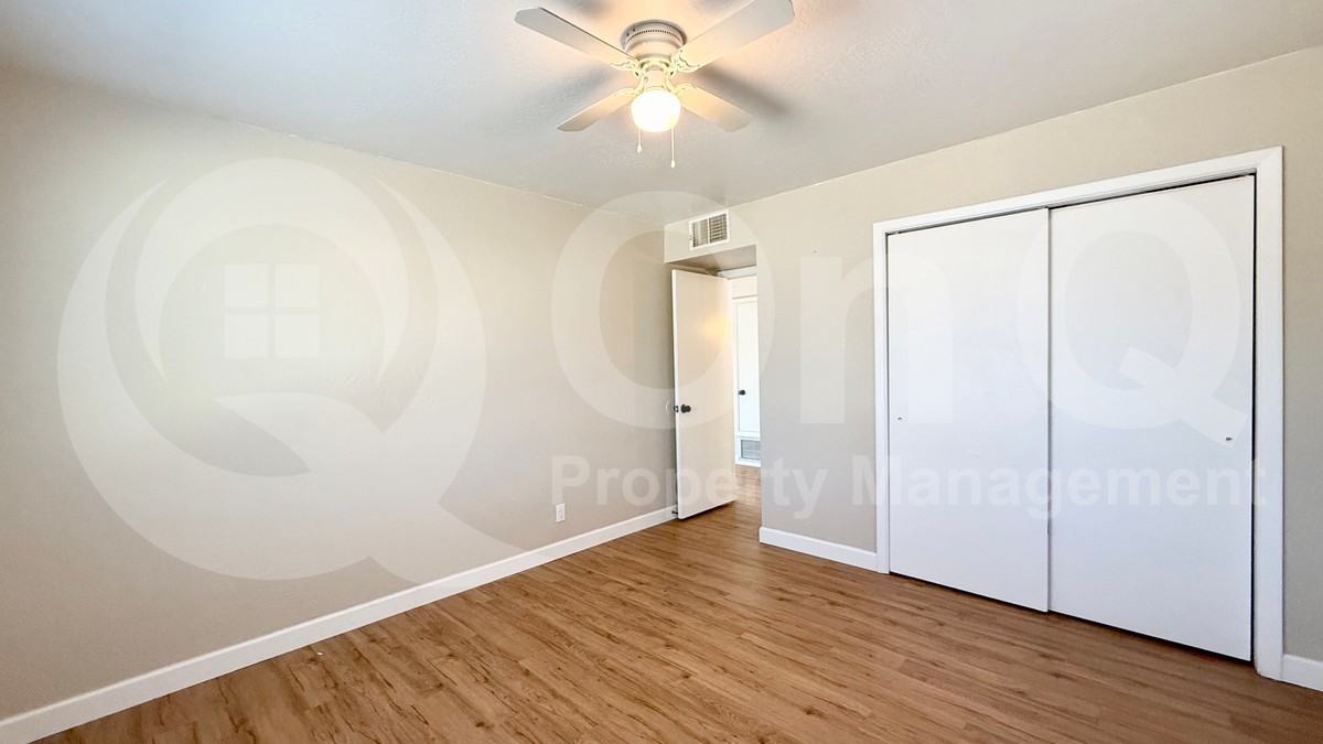 5938 W Ocotillo Rd - Photo 7 of 14