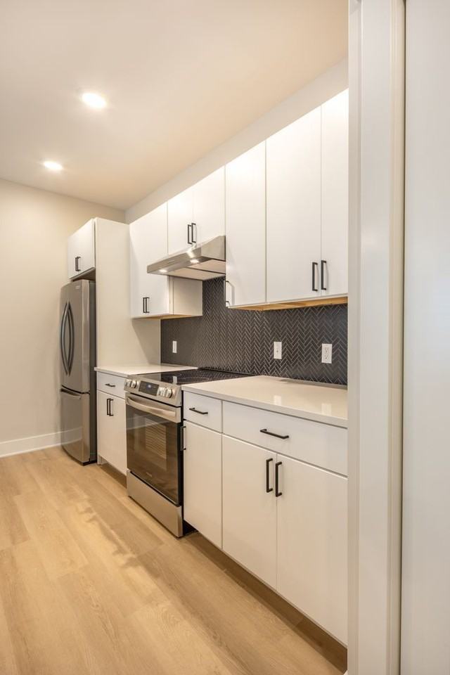 3233 Prospect St #208 - Photo 5 of 30