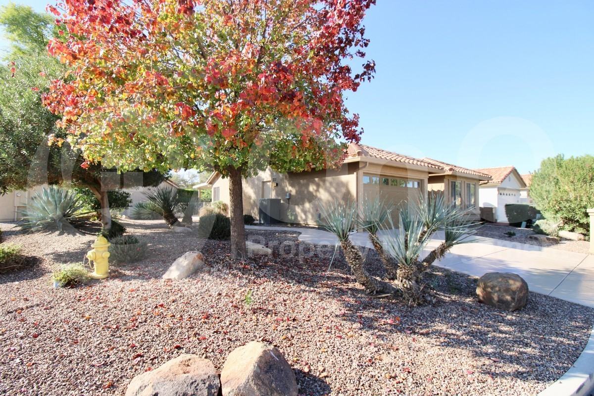 8941 E Minnesota Ave - Photo 3 of 33