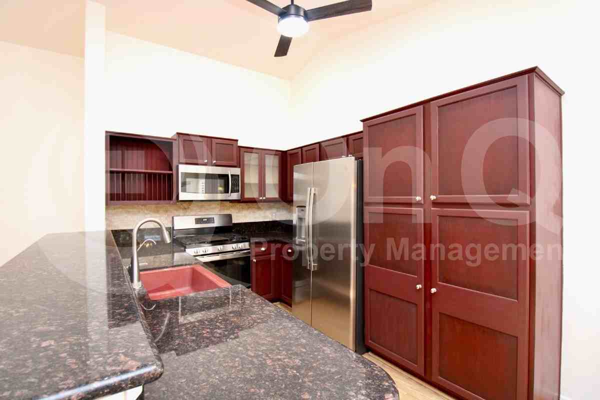 8941 E Minnesota Ave - Photo 5 of 33