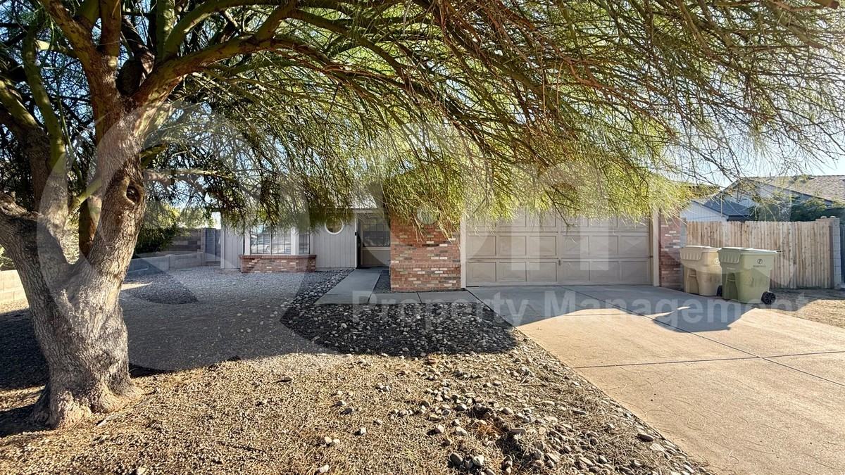 6437 W Monte Cristo Ave - Photo 2 of 18