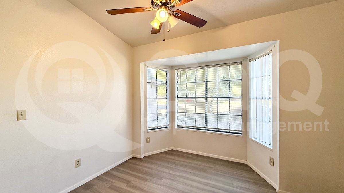 6437 W Monte Cristo Ave - Photo 5 of 18