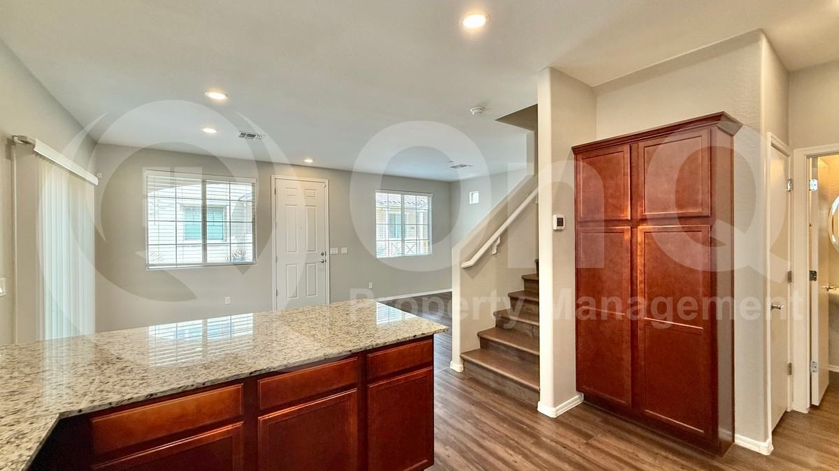 2654 N 73rd Dr - Photo 7 of 23