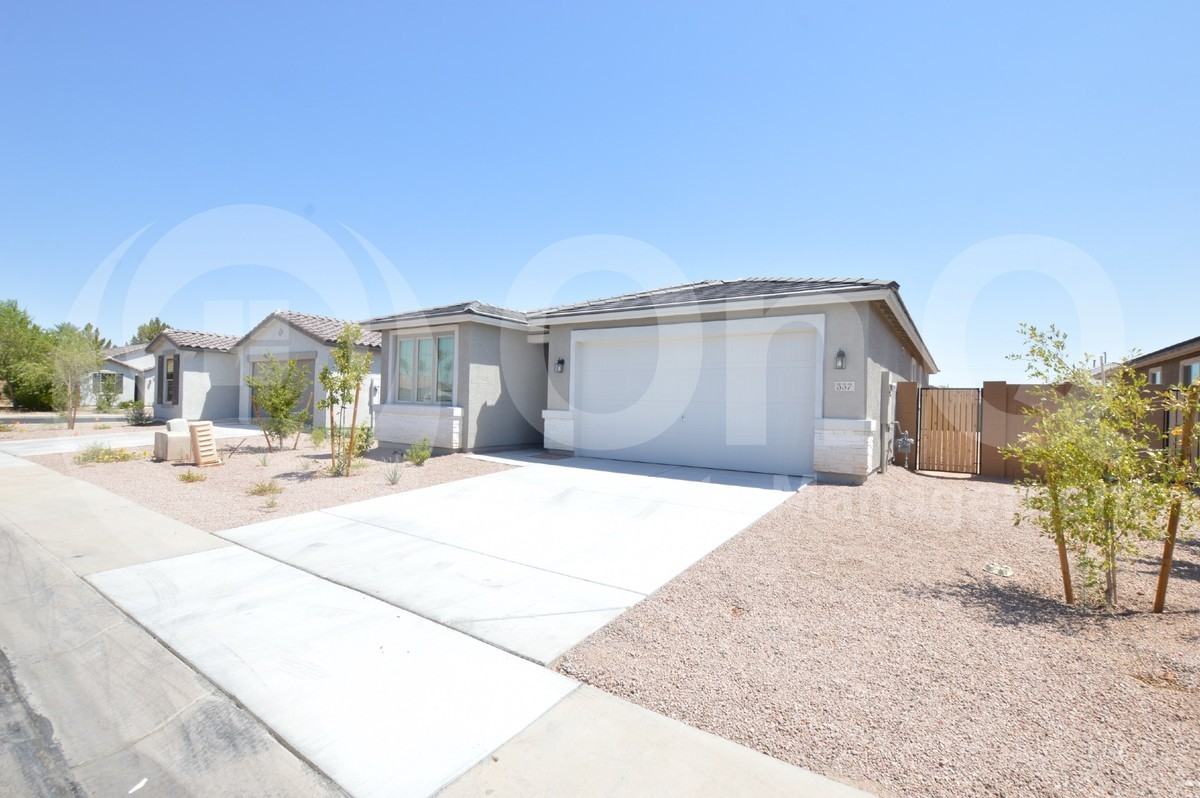 337 E Hawaii Dr - Photo 2 of 24