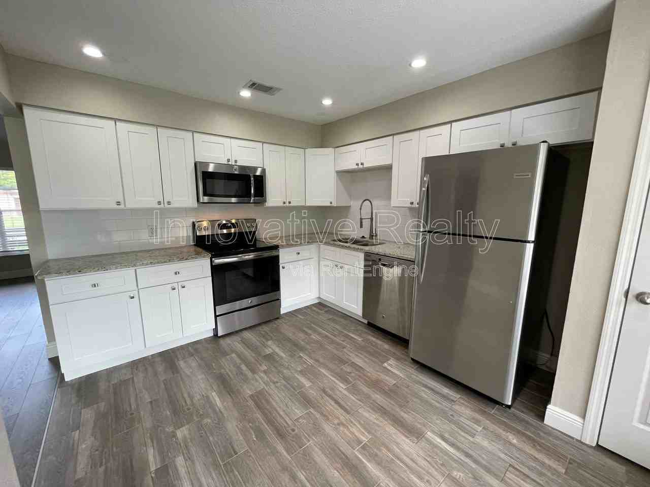 6518 Cocos Dr - Photo 3 of 27