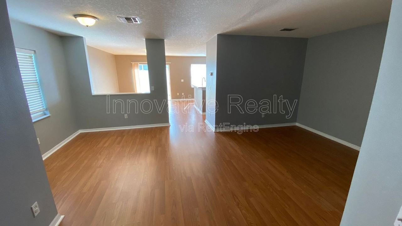 13104 Lexington Summit St - Photo 6 of 24