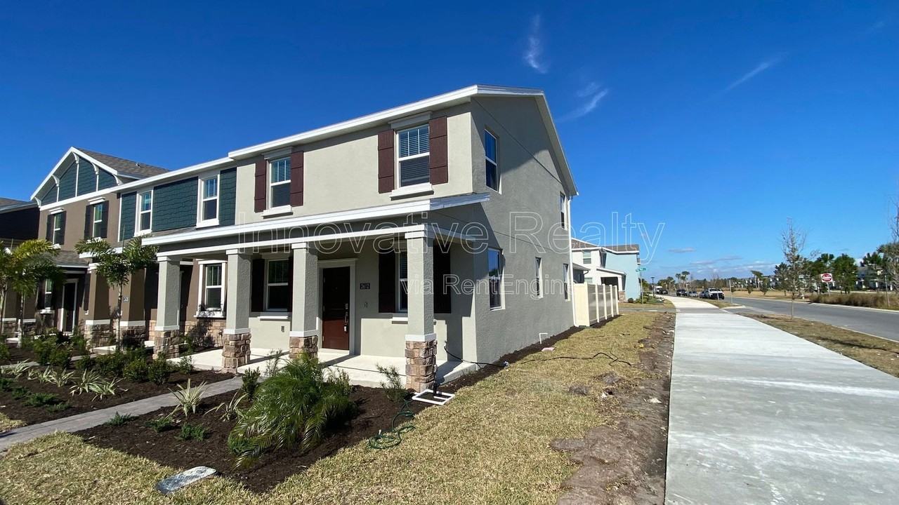 2612 Play Hard Aly - Photo 2 of 30