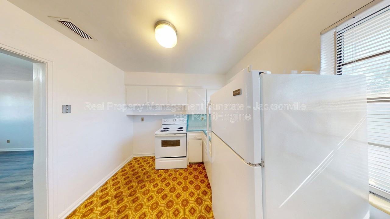 3126 Belden Cir #3 - Photo 6 of 16