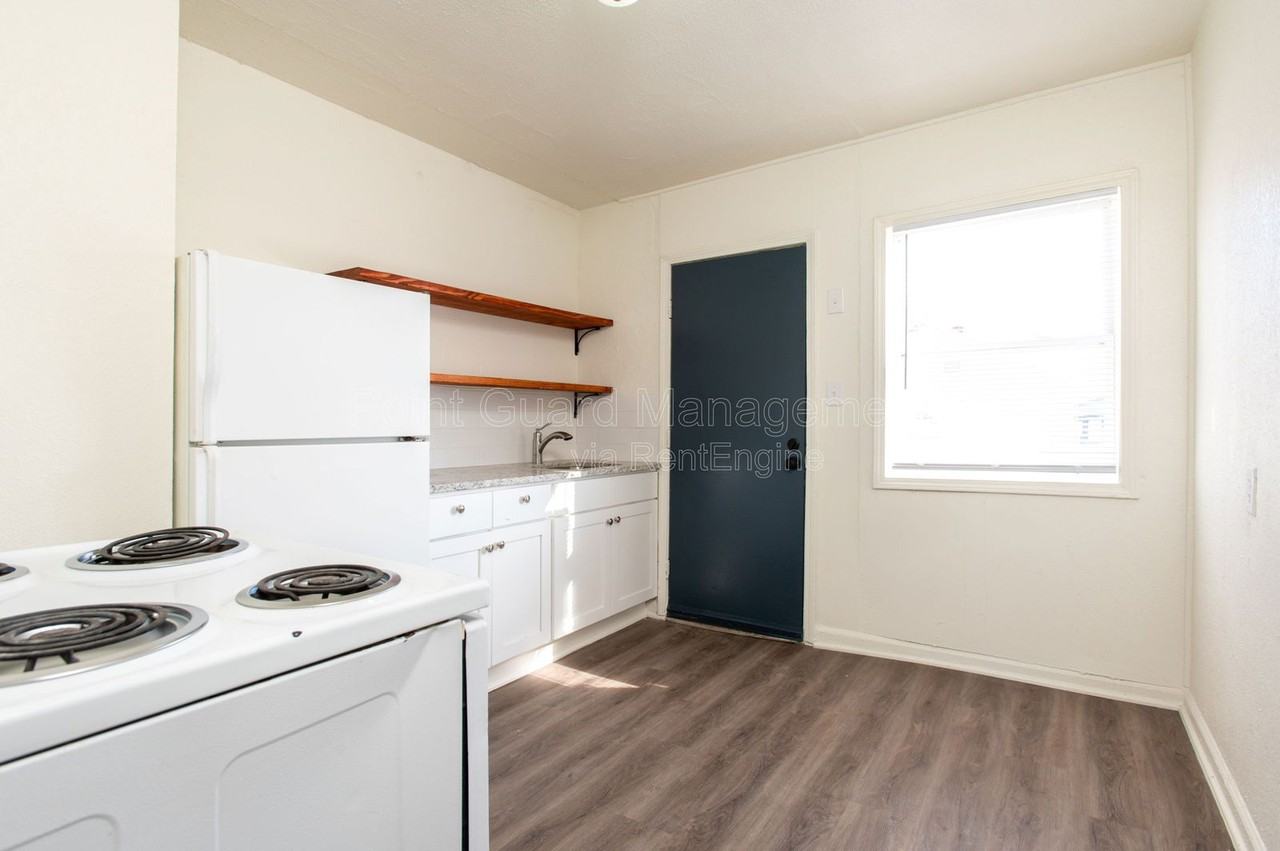 742 Sylvan Ln #742S - Photo 3 of 21