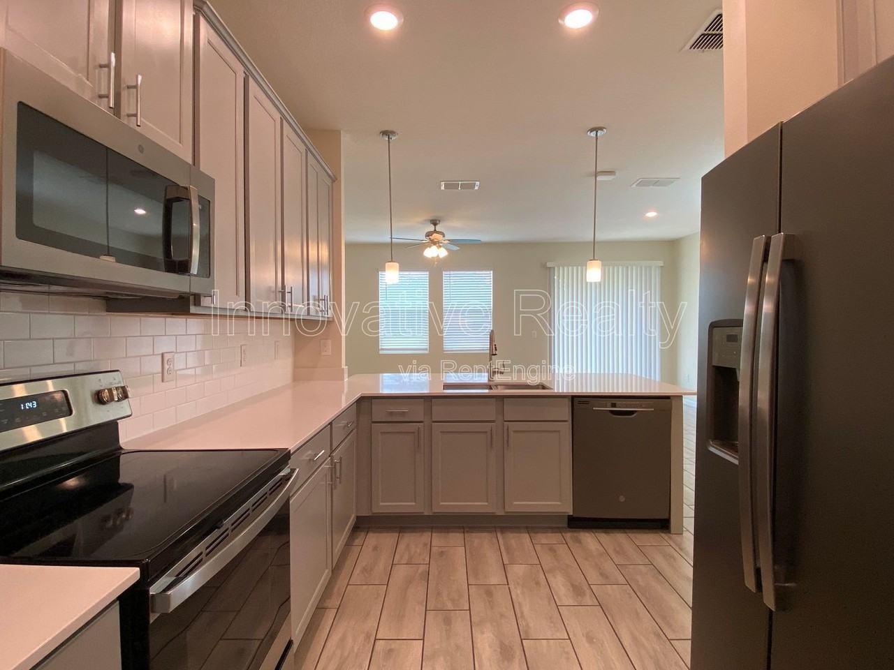 9348 Tecumseh Dr - Photo 5 of 30