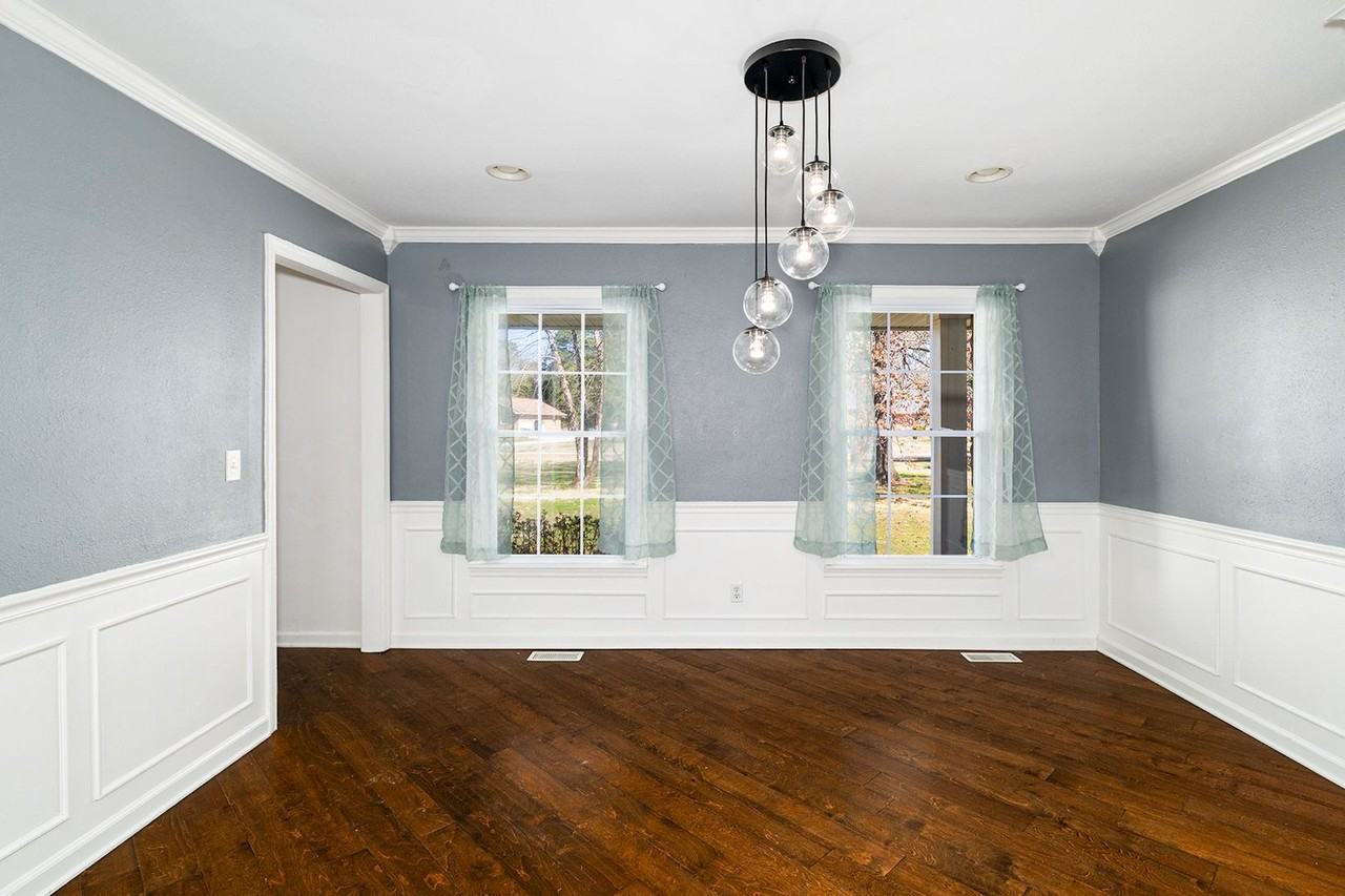 9512 Imperial Dr - Photo 5 of 20