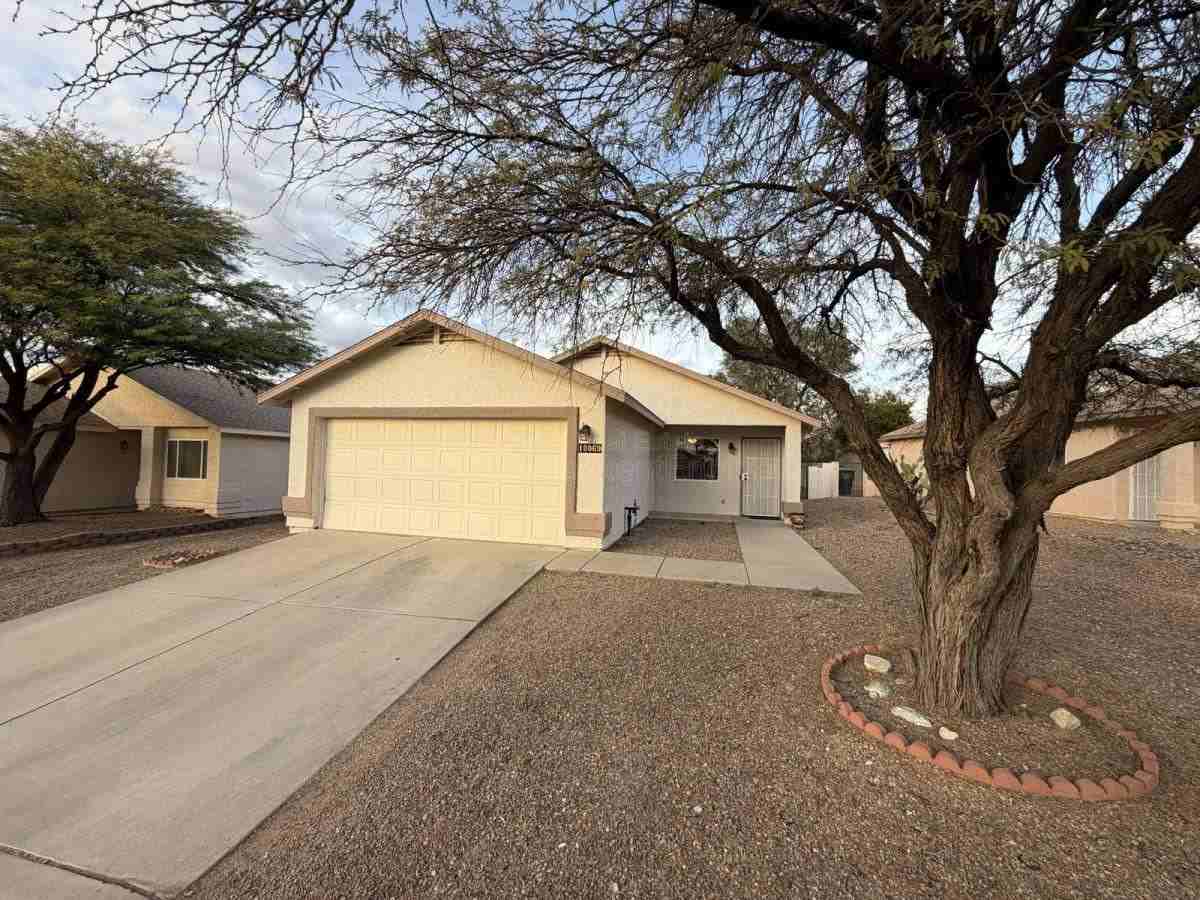 10069 E Paseo San Ardo - Photo 2 of 10