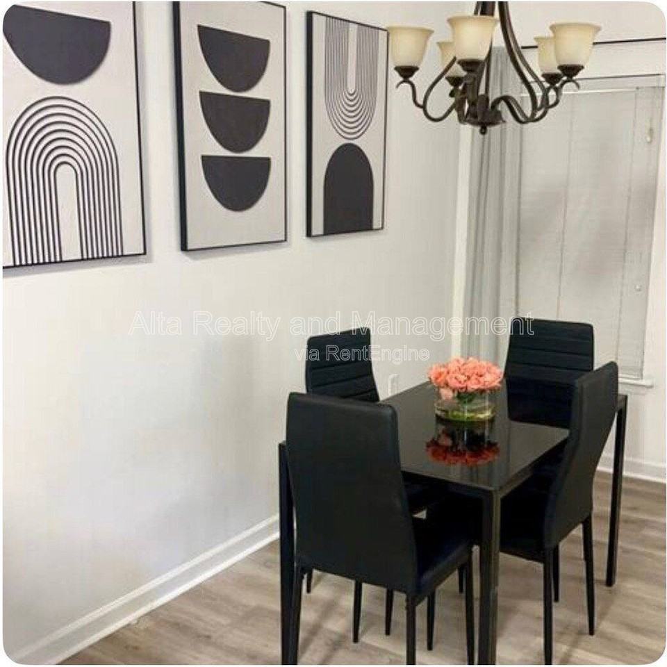 7071 Deer Lodge Cir #108 - Photo 4 of 10