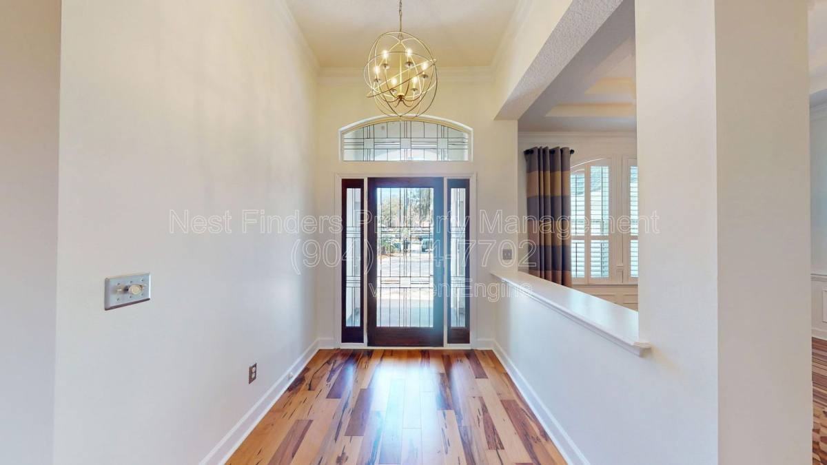 13435 Nottingham Knoll Ct - Photo 2 of 10