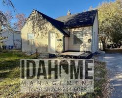 featured image of 674 W Pine St