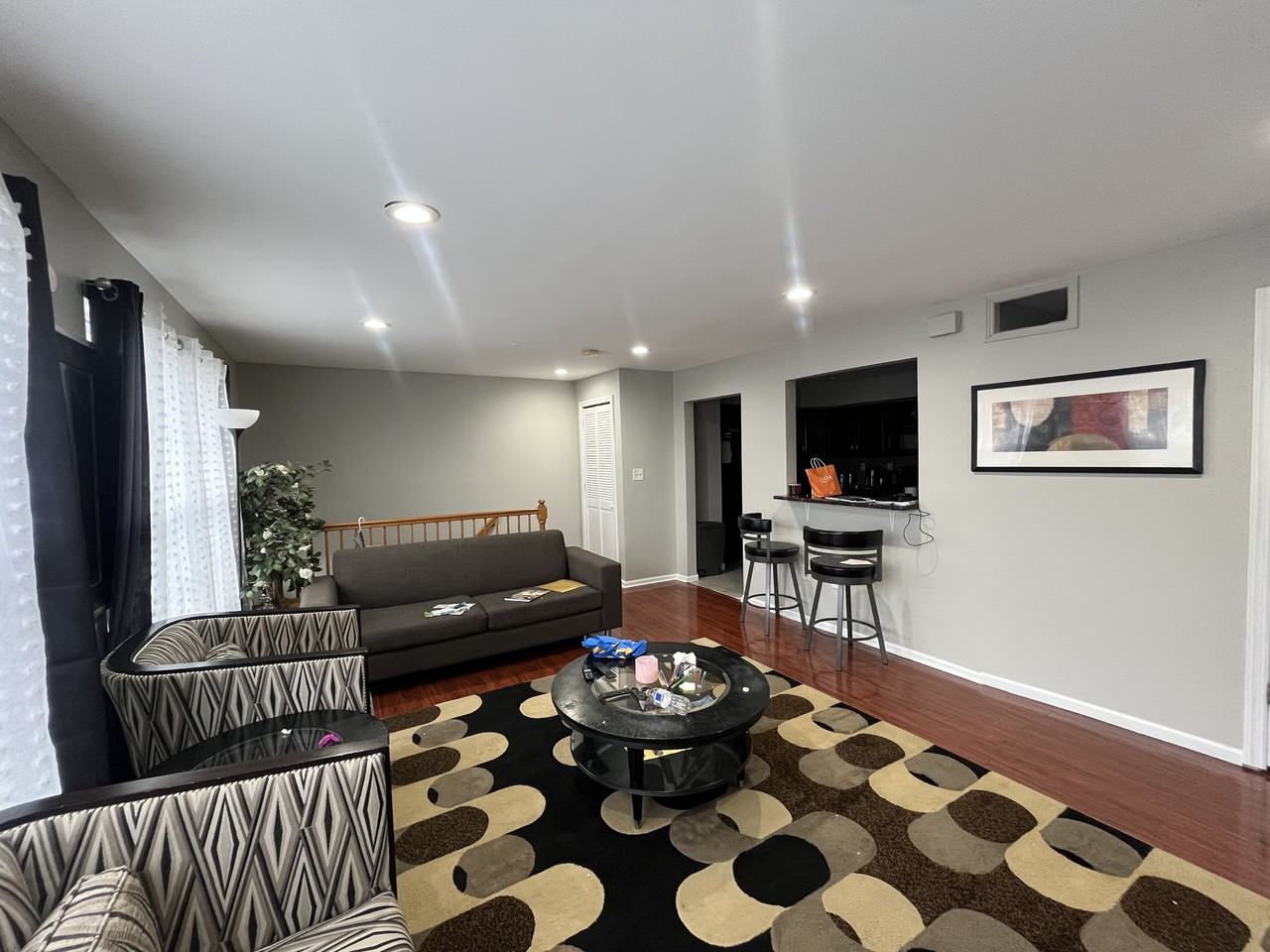 67 Vaughan Dr - Photo 3 of 20
