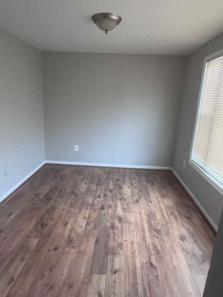 1761 Addison Rd S - Photo 2 of 28