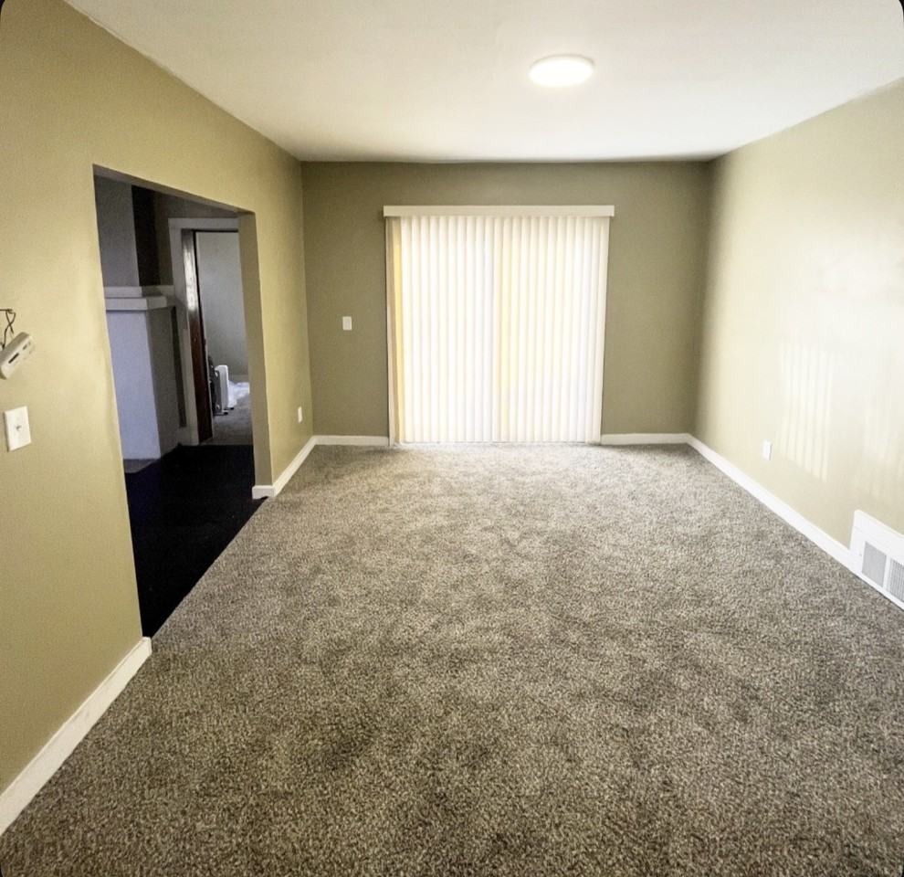 2435 Tyler St - Photo 3 of 8