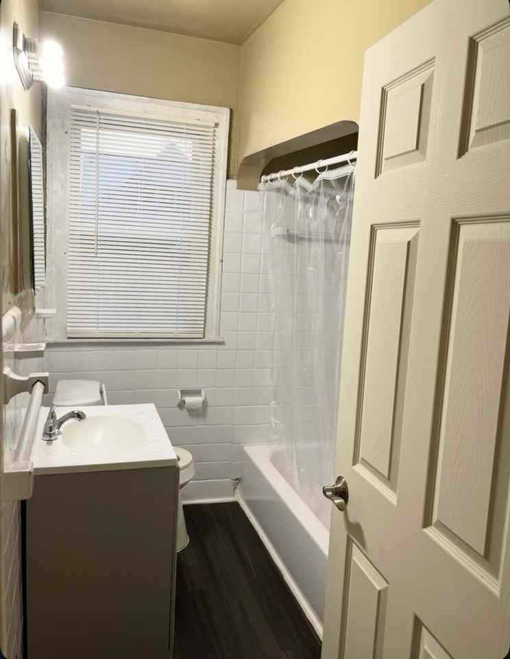 2435 Tyler St - Photo 7 of 8