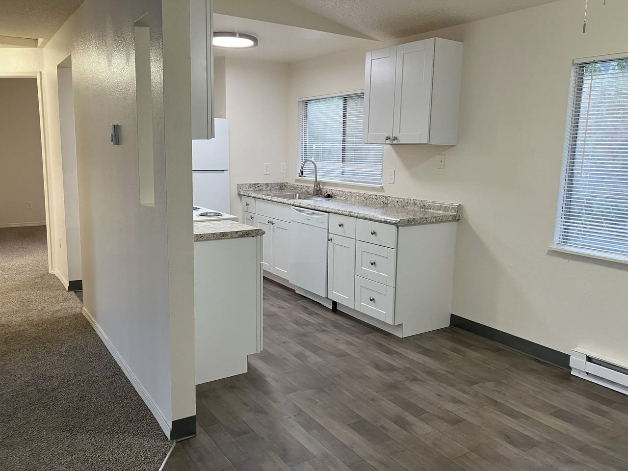 Dakota Knoll - Photo 2 of 25