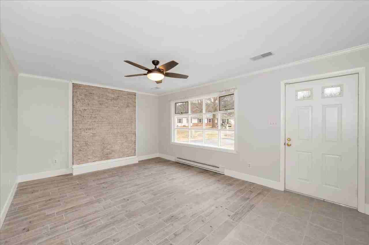 64 Stanley Hauver Dr - Photo 4 of 17