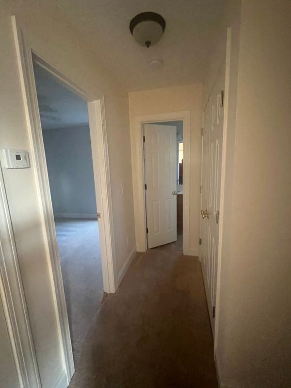 2721 Bridgeport Dr - Photo 7 of 10