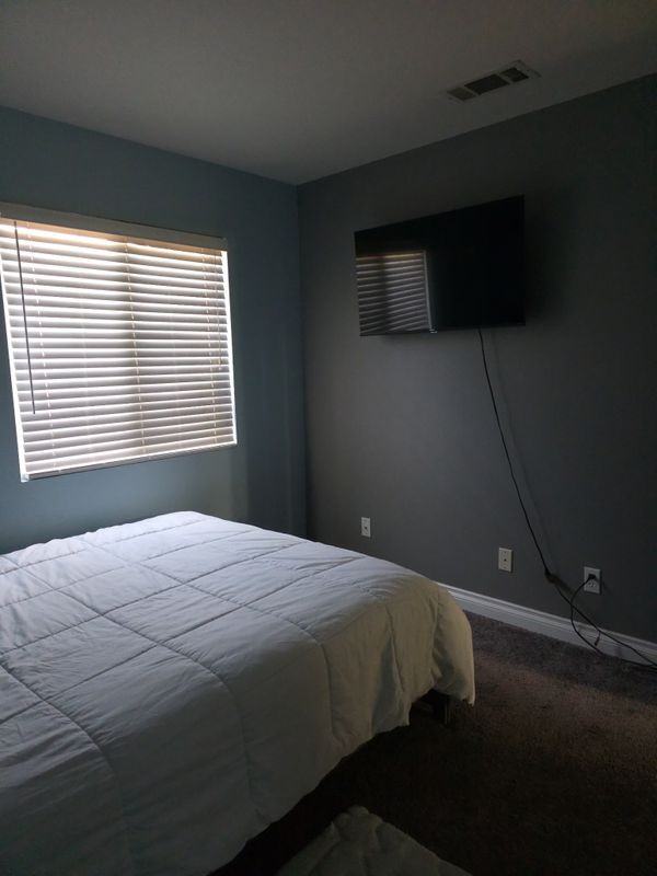 20305 Winton St - Photo 3 of 4