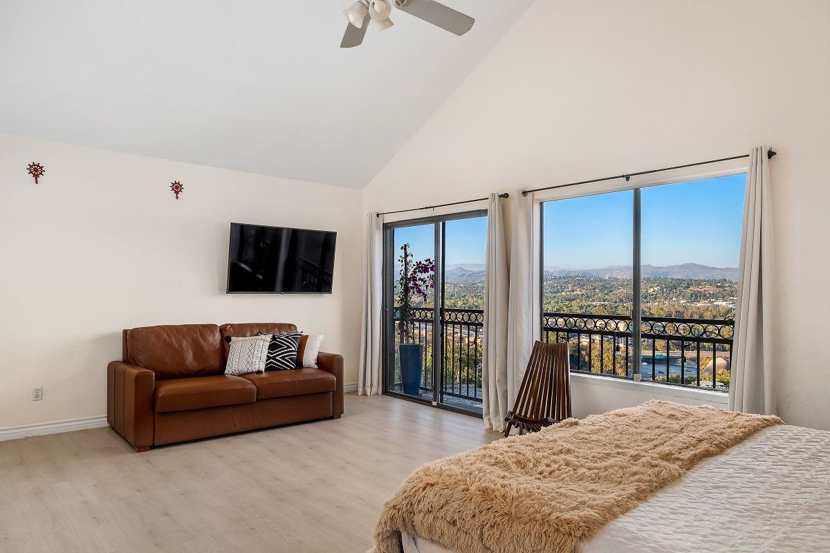 3426 Lomas Serenas Dr - Photo 4 of 32