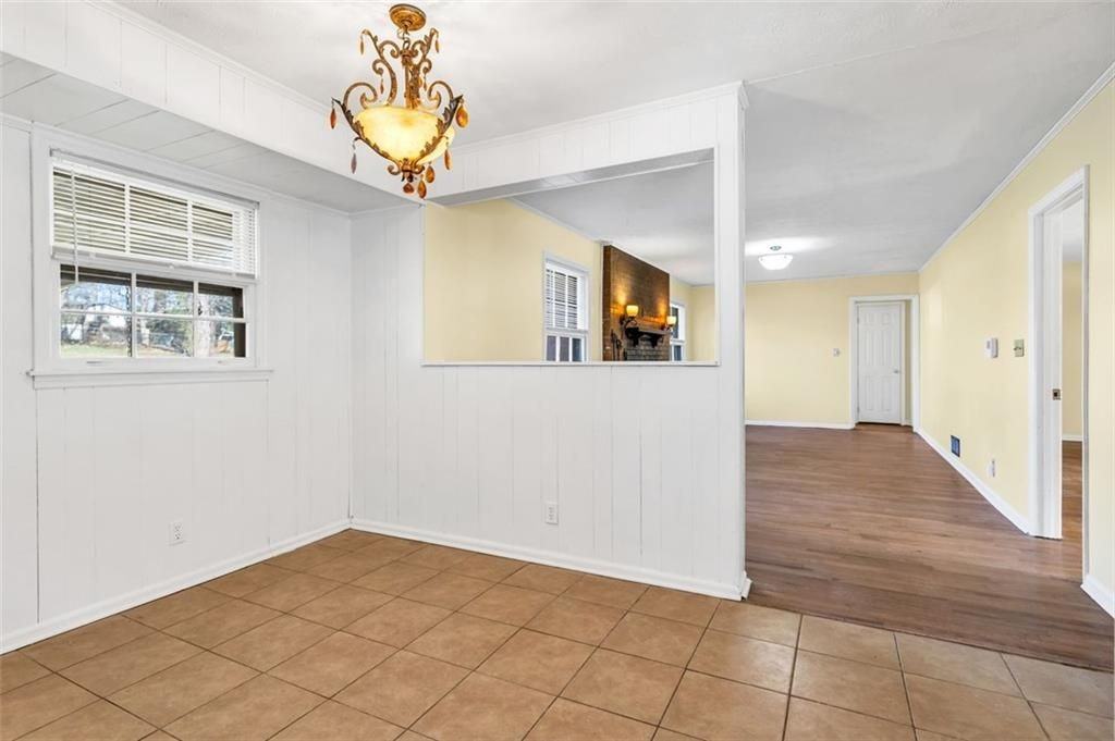 2338 Rockbridge Rd - Photo 7 of 33