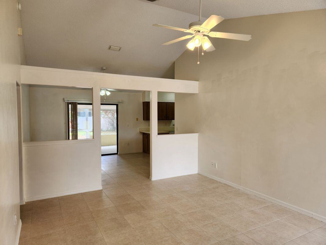 818 Seven Gables Cir Se - Photo 6 of 29