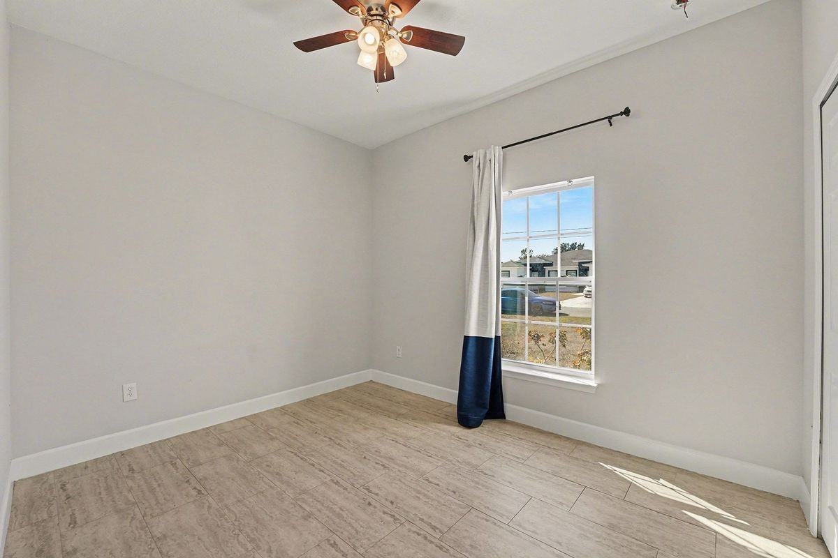 707 Leopard Ct - Photo 2 of 29