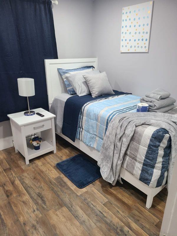 1334 Waldon Rd - Photo 7 of 15