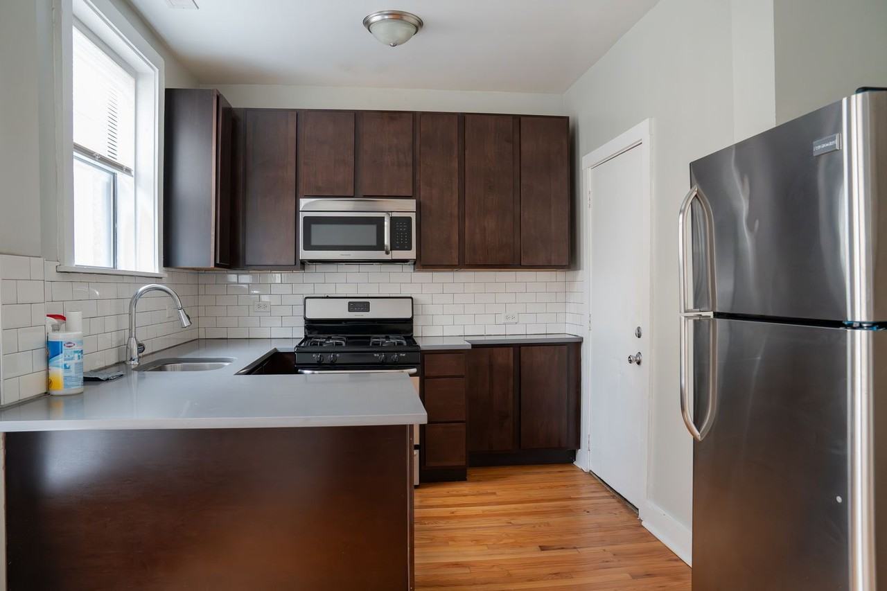 Ainslie Park - Photo 6 of 22