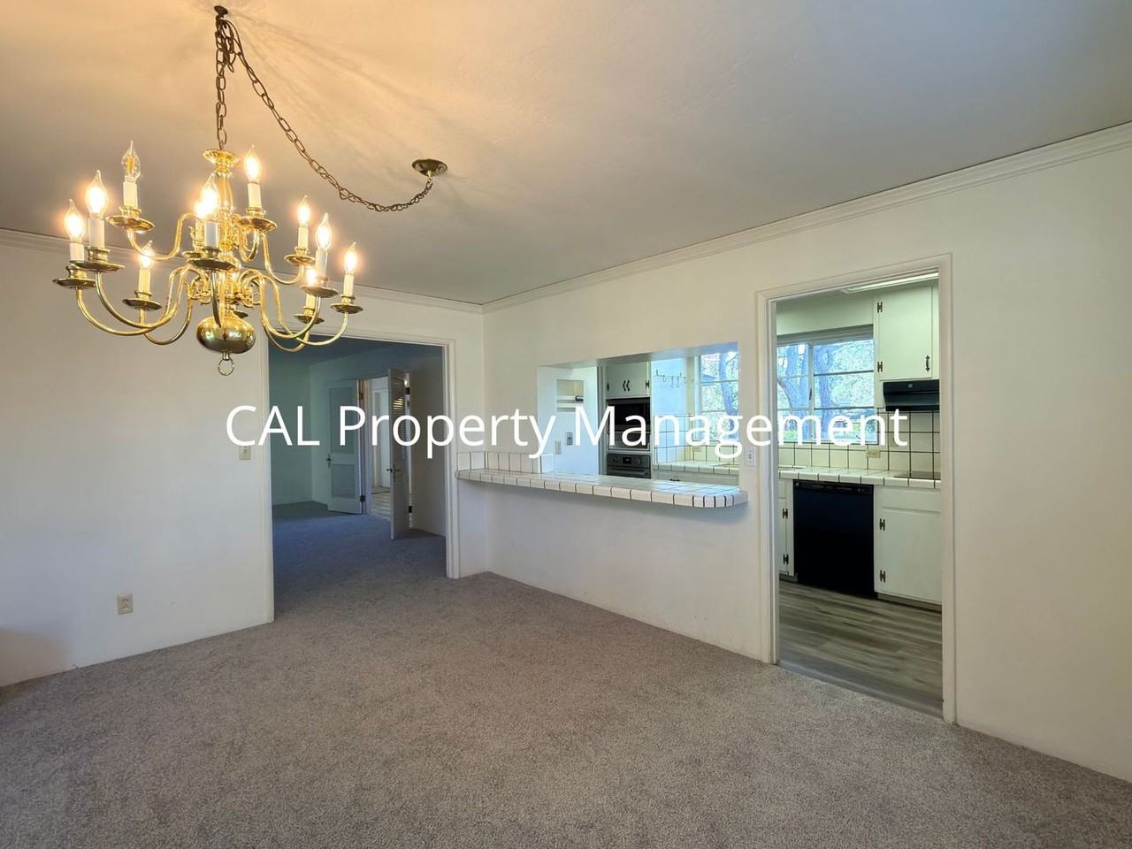 1043 Ortega Rd - Photo 5 of 29