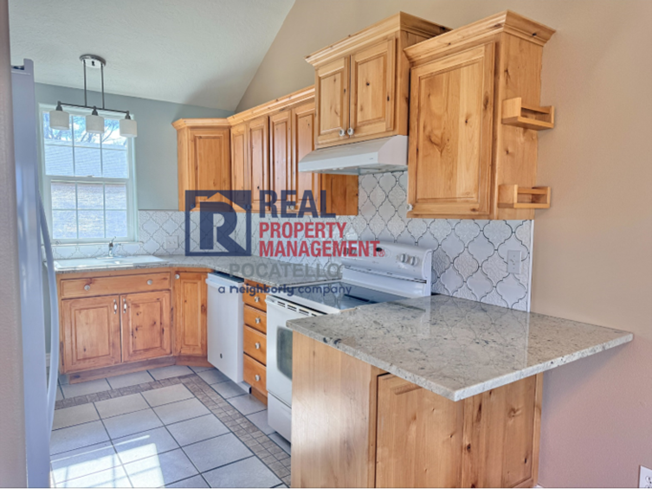 717 W Eldredge Rd - Photo 2 of 31