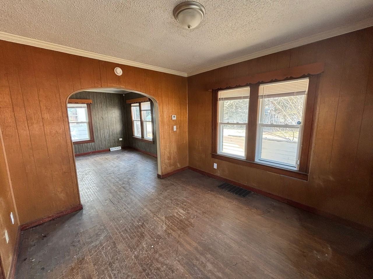 2922 D St - Photo 2 of 13