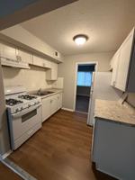 featured image of 208 Lakeshore Dr