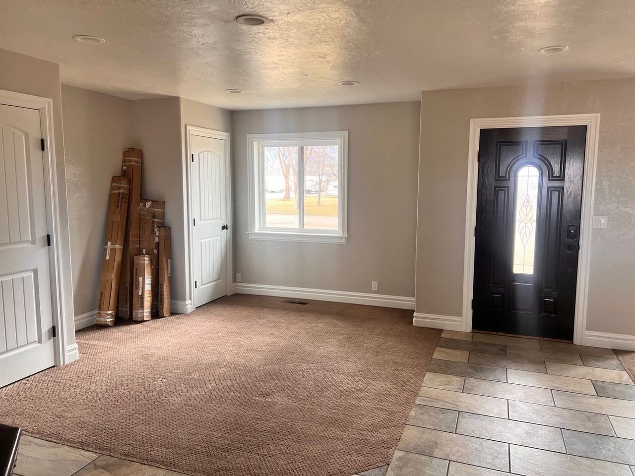 3782 W 625 N - Photo 4 of 43