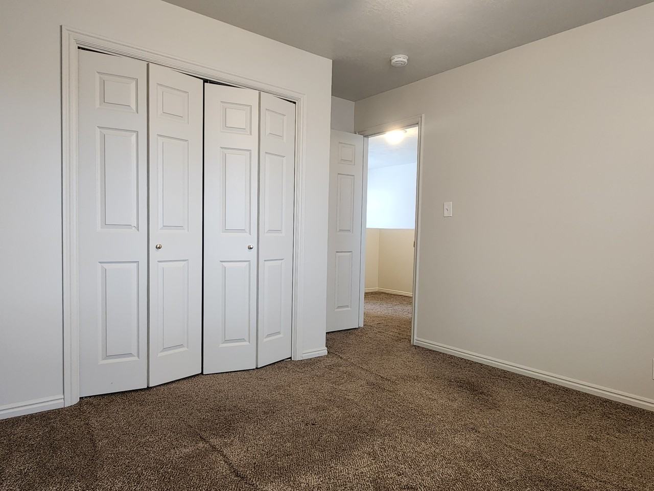 1748 Westnorth - Photo 5 of 19