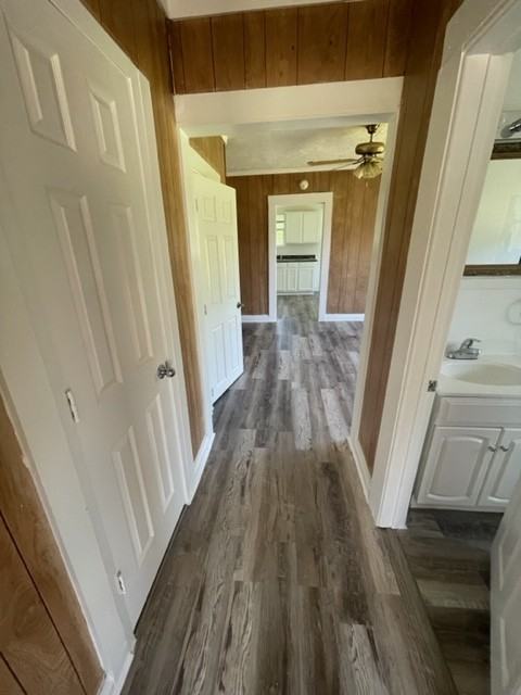 204 S King St #B - Photo 3 of 4