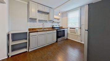 featured image of 1513 Palm Ave