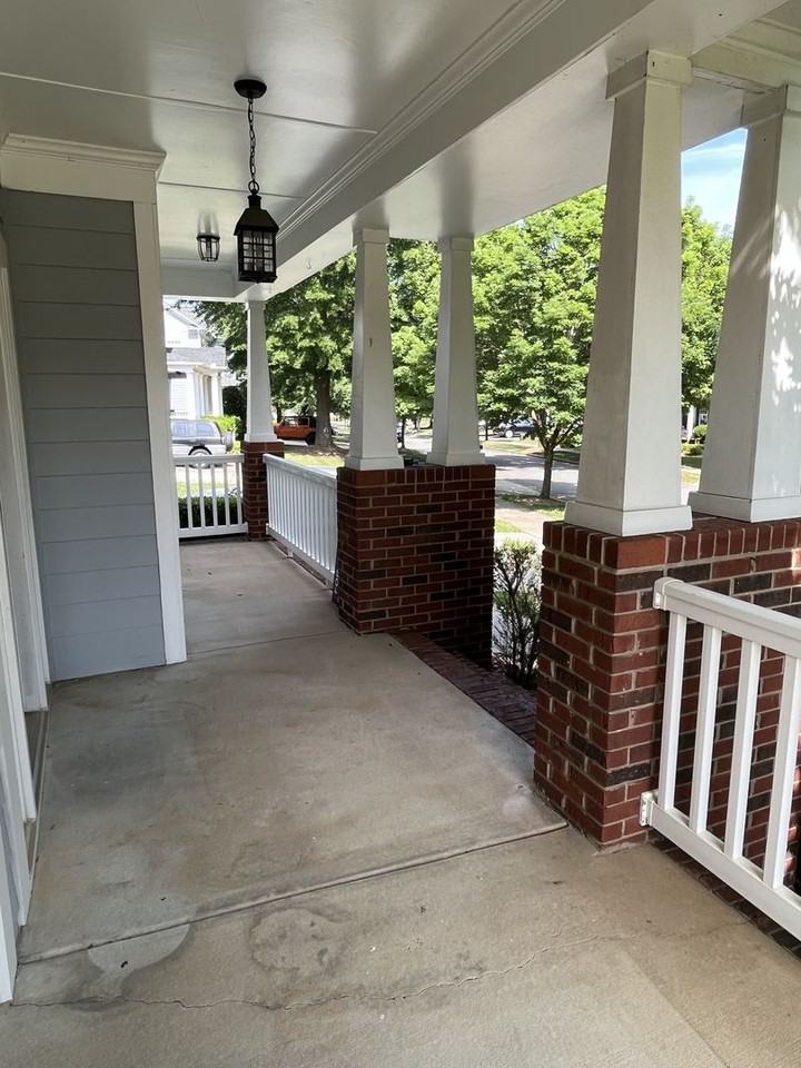 8531 Camberly Rd - Photo 3 of 32