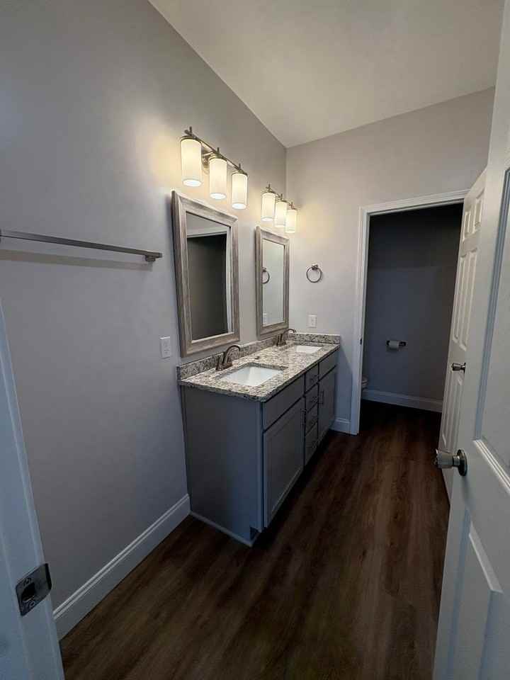 104 Ward Way - Photo 6 of 9