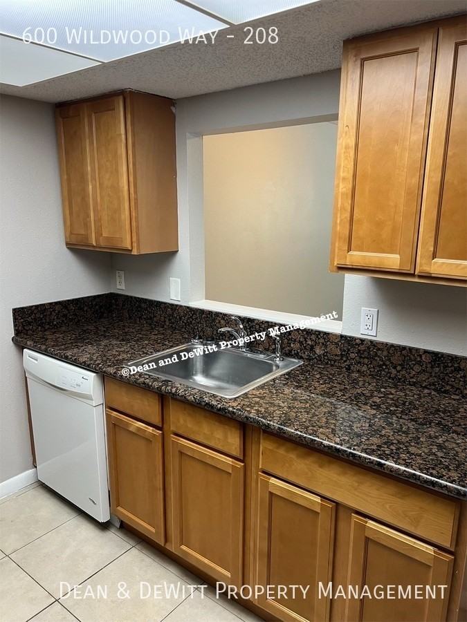 600 Wildwood Way #208 - Photo 7 of 17