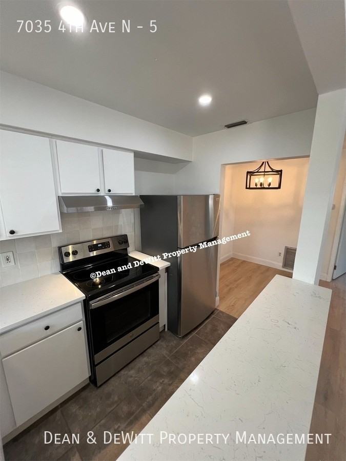 7035 4th Ave N #5 - Photo 3 of 15