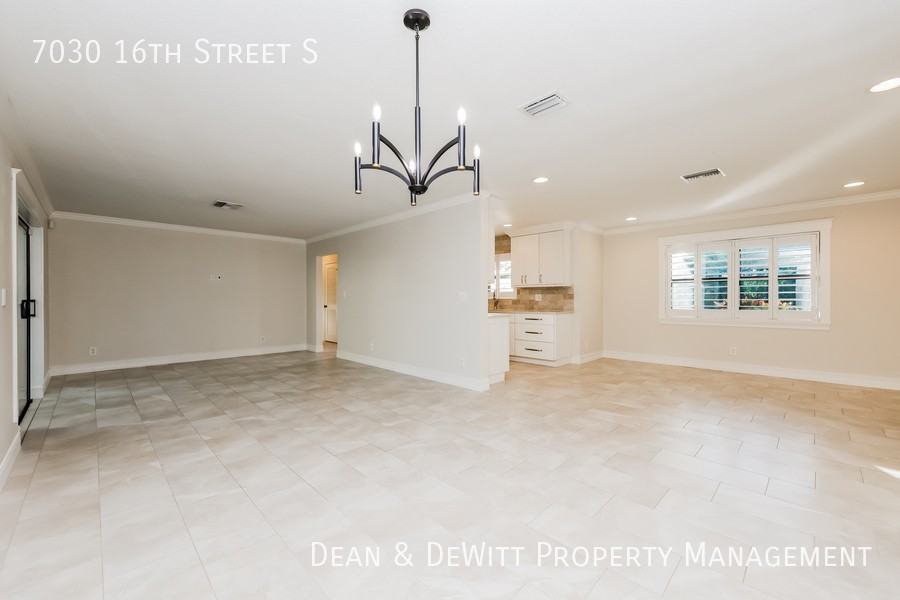 7030 16th St S - Photo 7 of 19