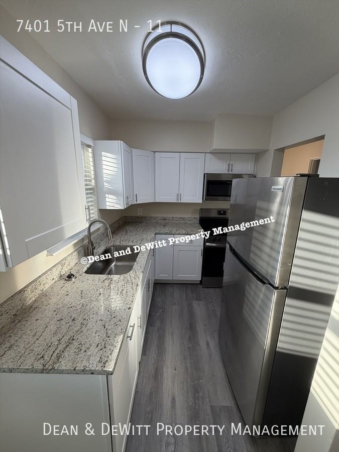 7401 5th Ave N #11 - Photo 3 of 20